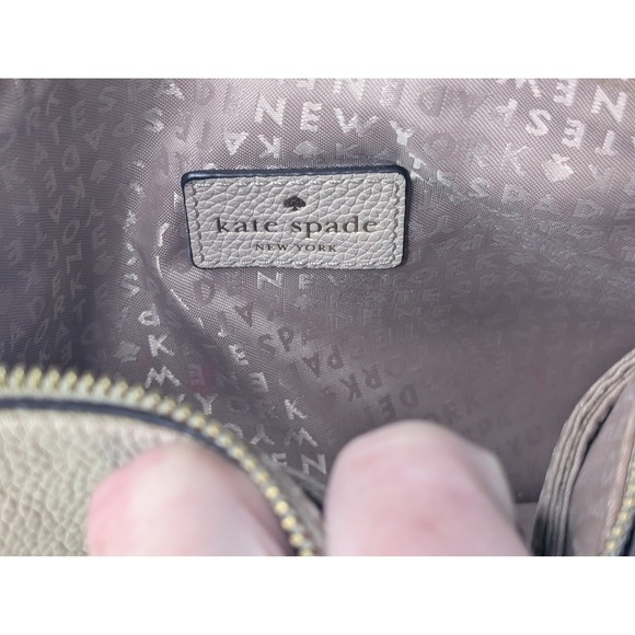 Kate Spade New York Triple Gusset Crossbody Bag Beige Pebbled Leather WKRU5503 - Picture 9 of 16